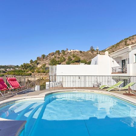 דירות פריחיליאנה Casa Ella מראה חיצוני תמונה