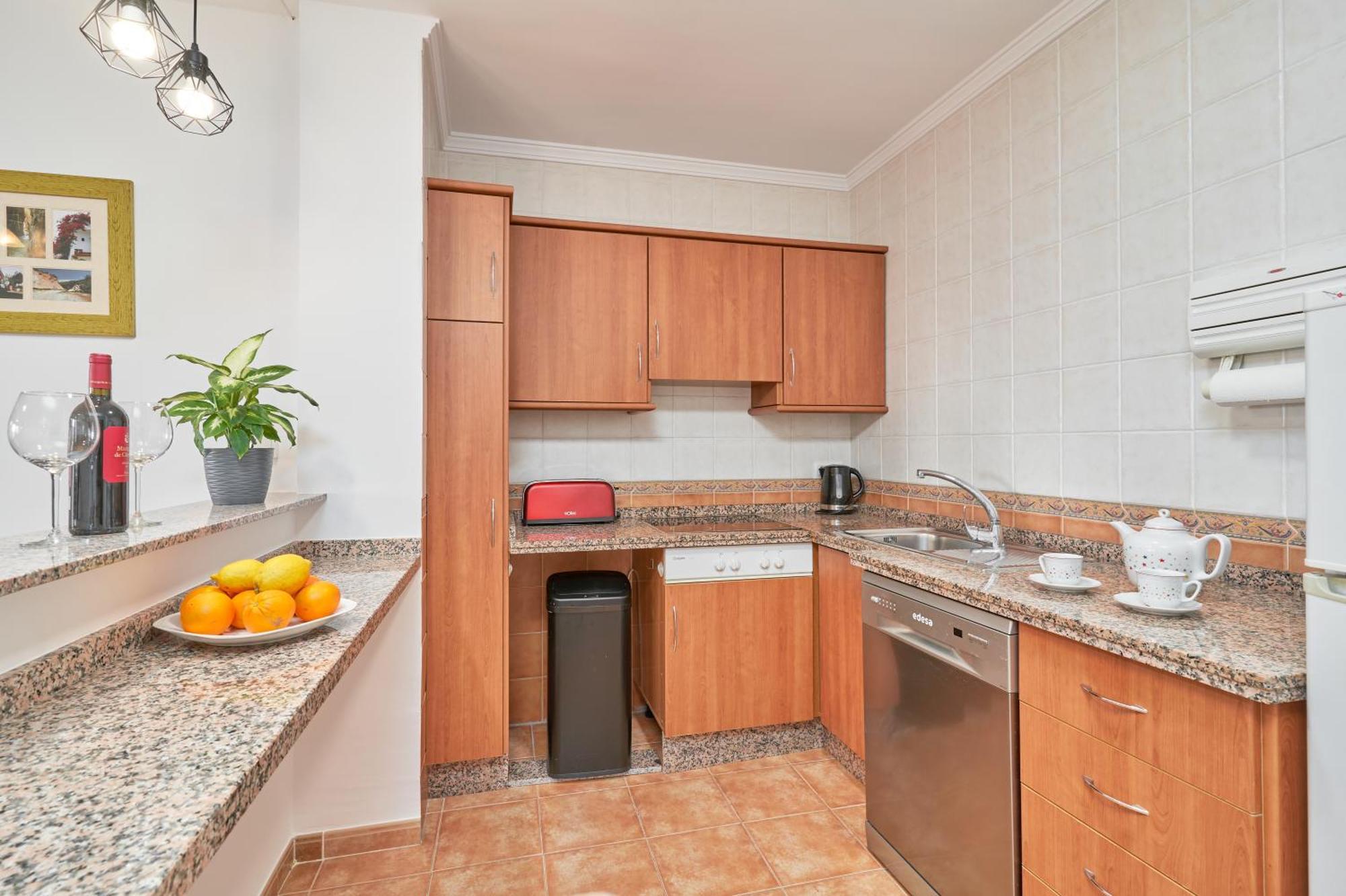 דירות פריחיליאנה Casa Ella מראה חיצוני תמונה