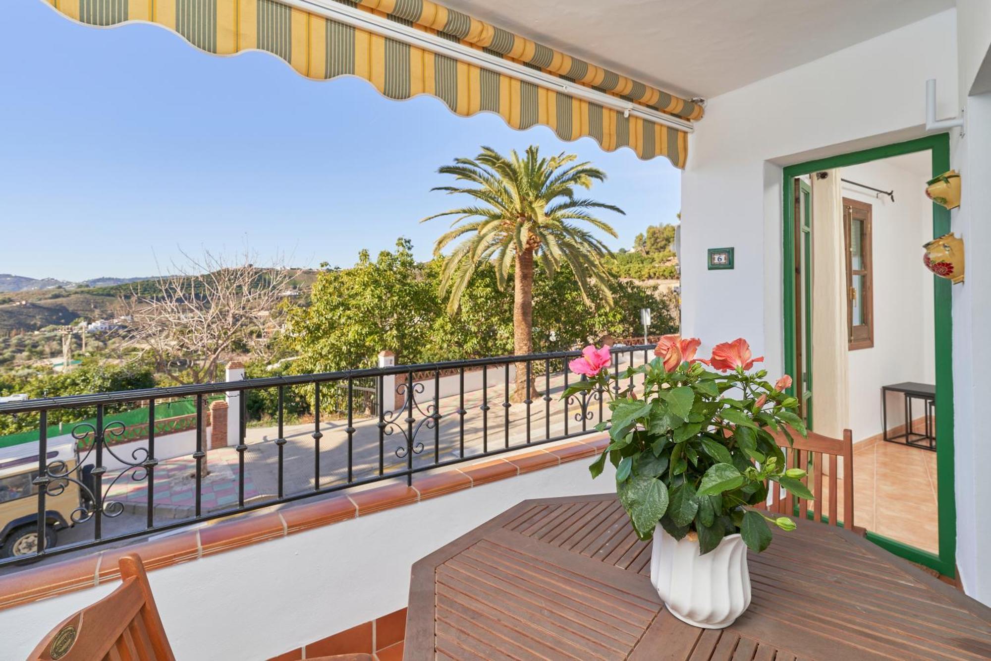 דירות פריחיליאנה Casa Ella מראה חיצוני תמונה