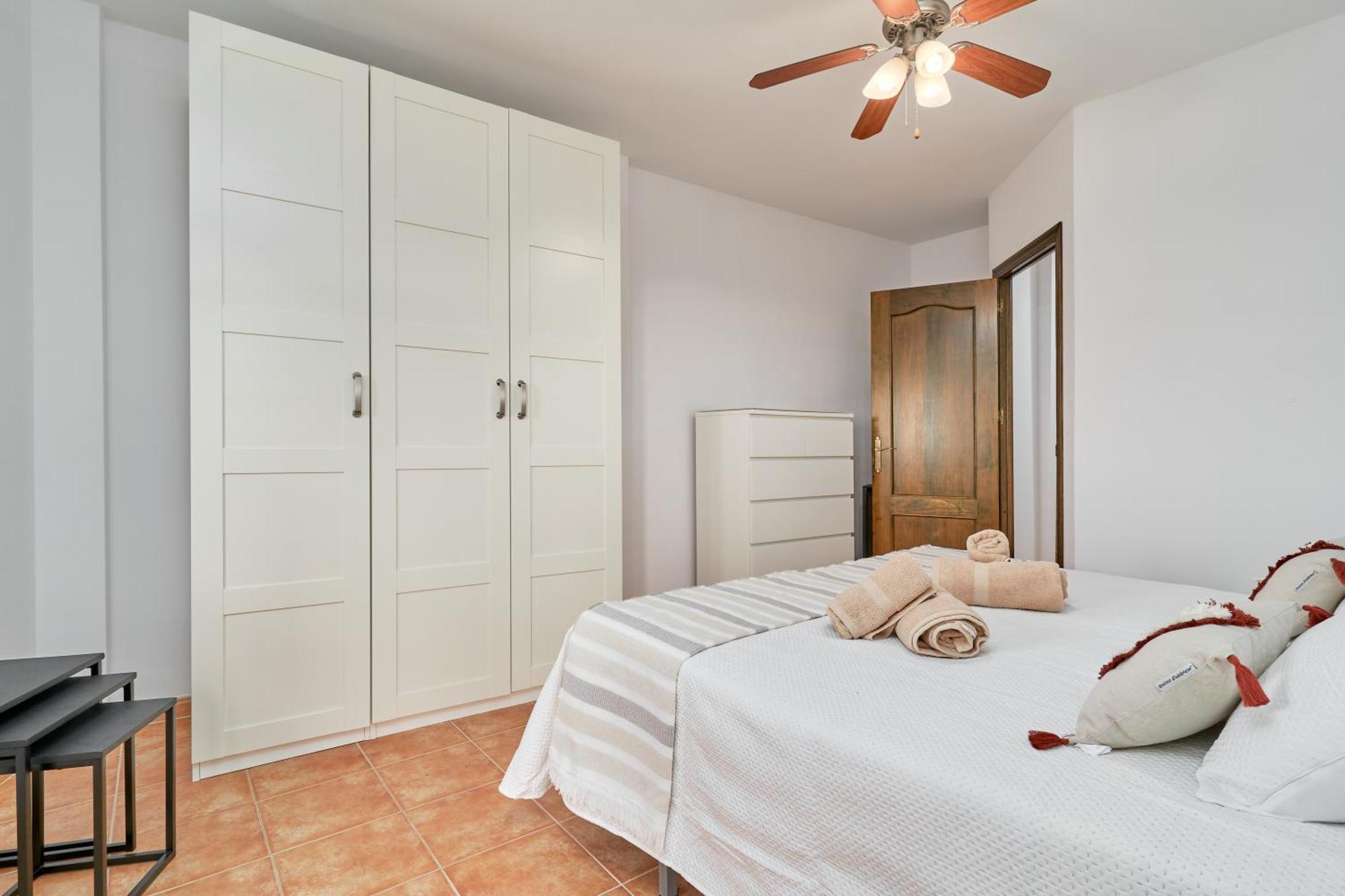 דירות פריחיליאנה Casa Ella מראה חיצוני תמונה